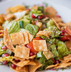 Fattoush sla Falafolie